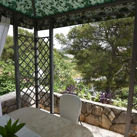 Apartment Apartment Primosten Studio